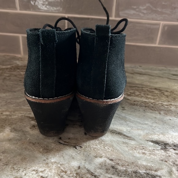 White mountain black Lambert suede dessert boot with wedge heel - Picture 3 of 6